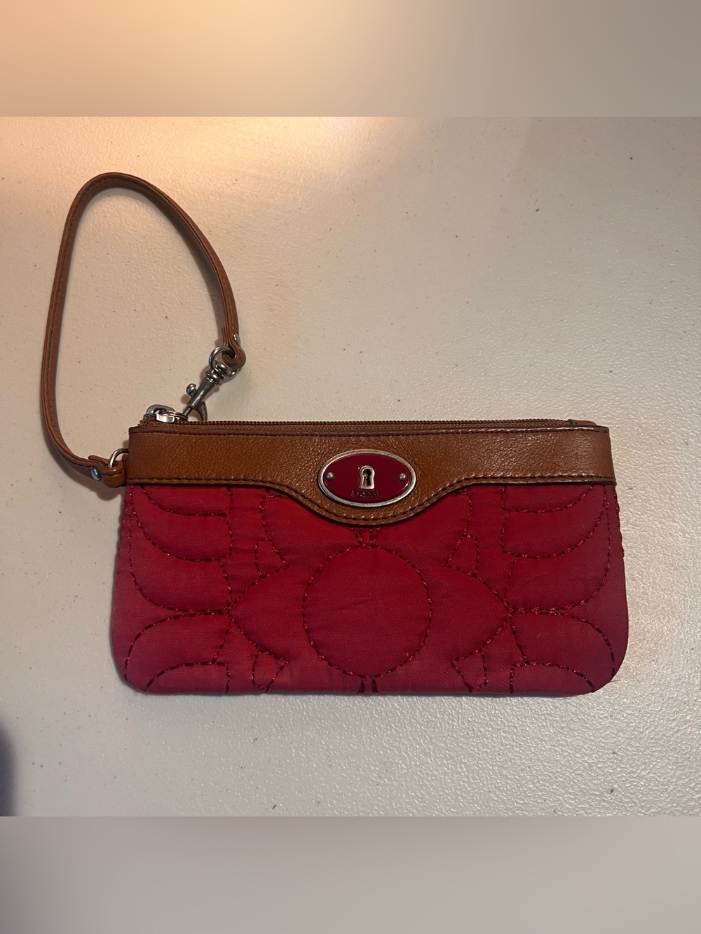 Fossil Key Per quilted fabric wristlet wallet - Picture 1 of 8